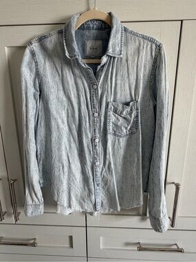 Rails Light Wash Denim Button-Down Shirt - Light Blue